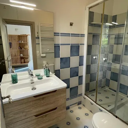 Ferienwohnung O Coeur Des Ocres Roussillon en Isere Exterior foto