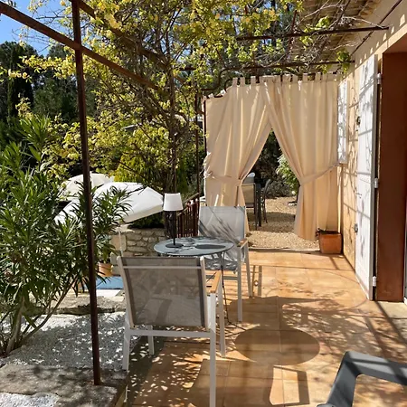 Ferienwohnung O Coeur Des Ocres Roussillon en Isere Exterior foto